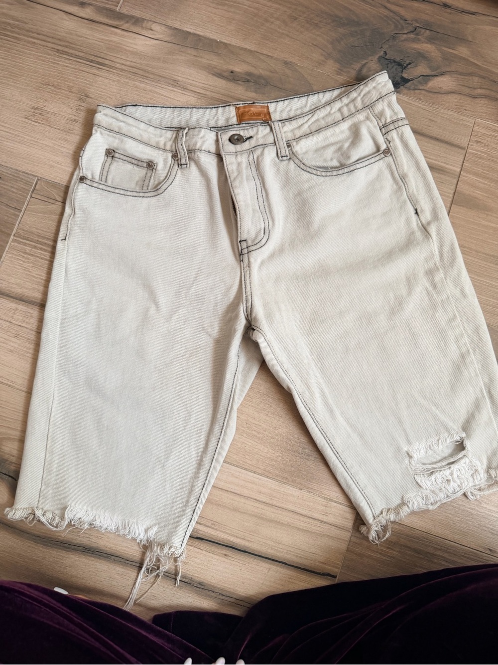 POL Cream High-Rise Frayed Hem Denim Shorts